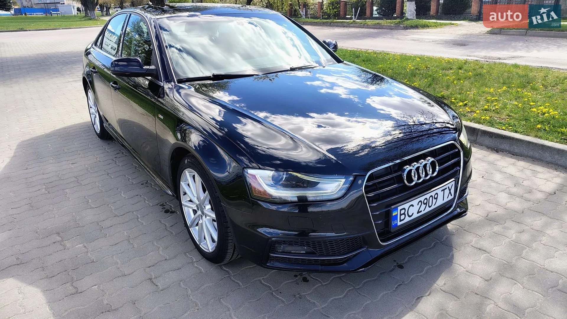 Audi A4 2015 — 1