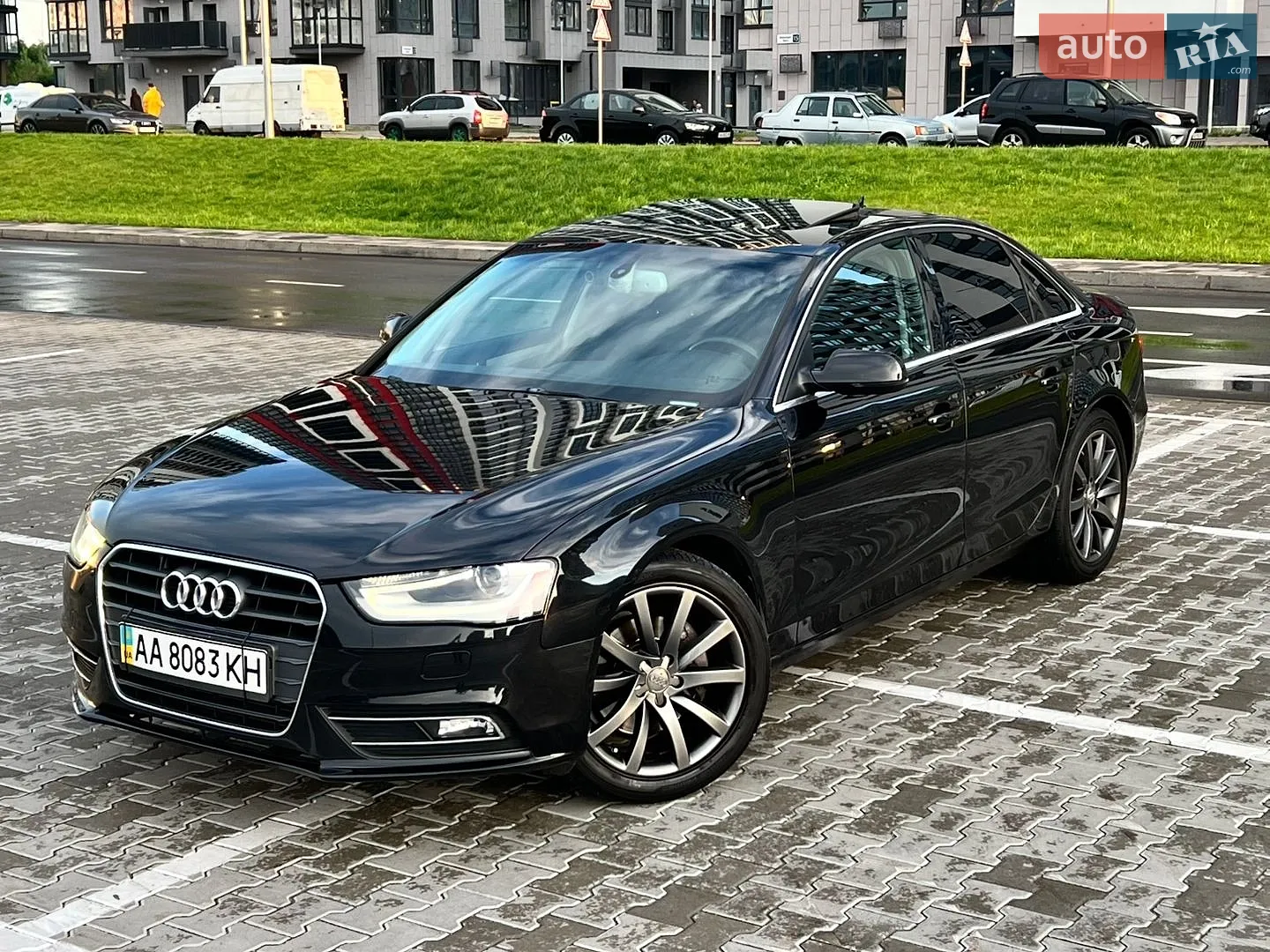 Audi A4 2013 — 1
