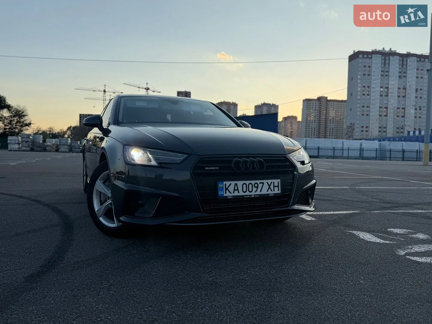 Audi A4 2019 — 1