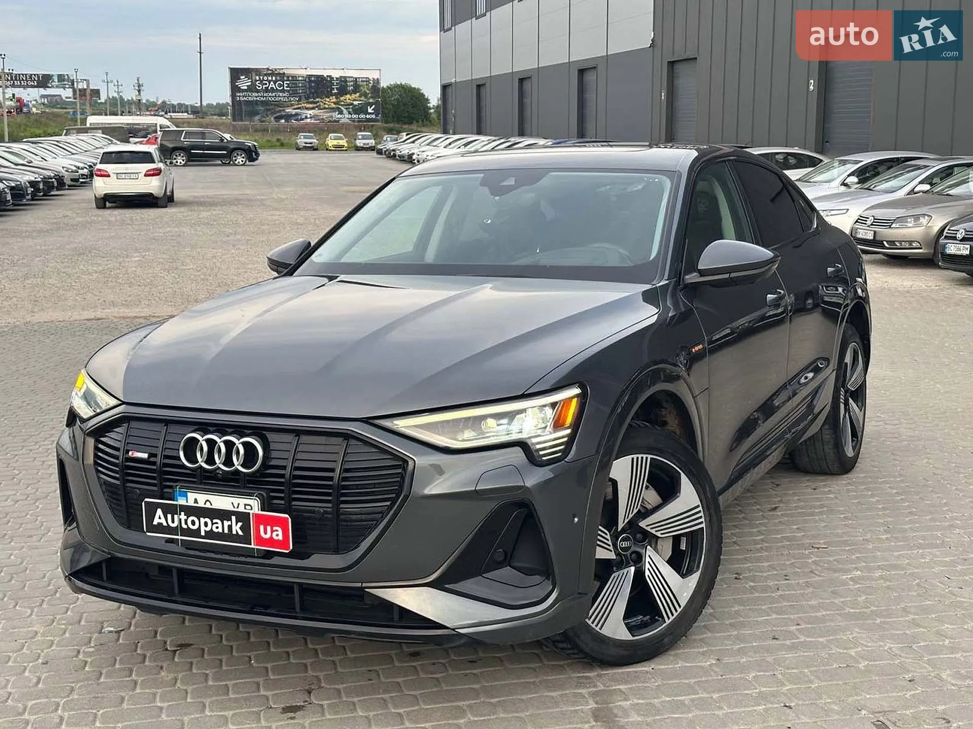 Audi e-tron, 2020