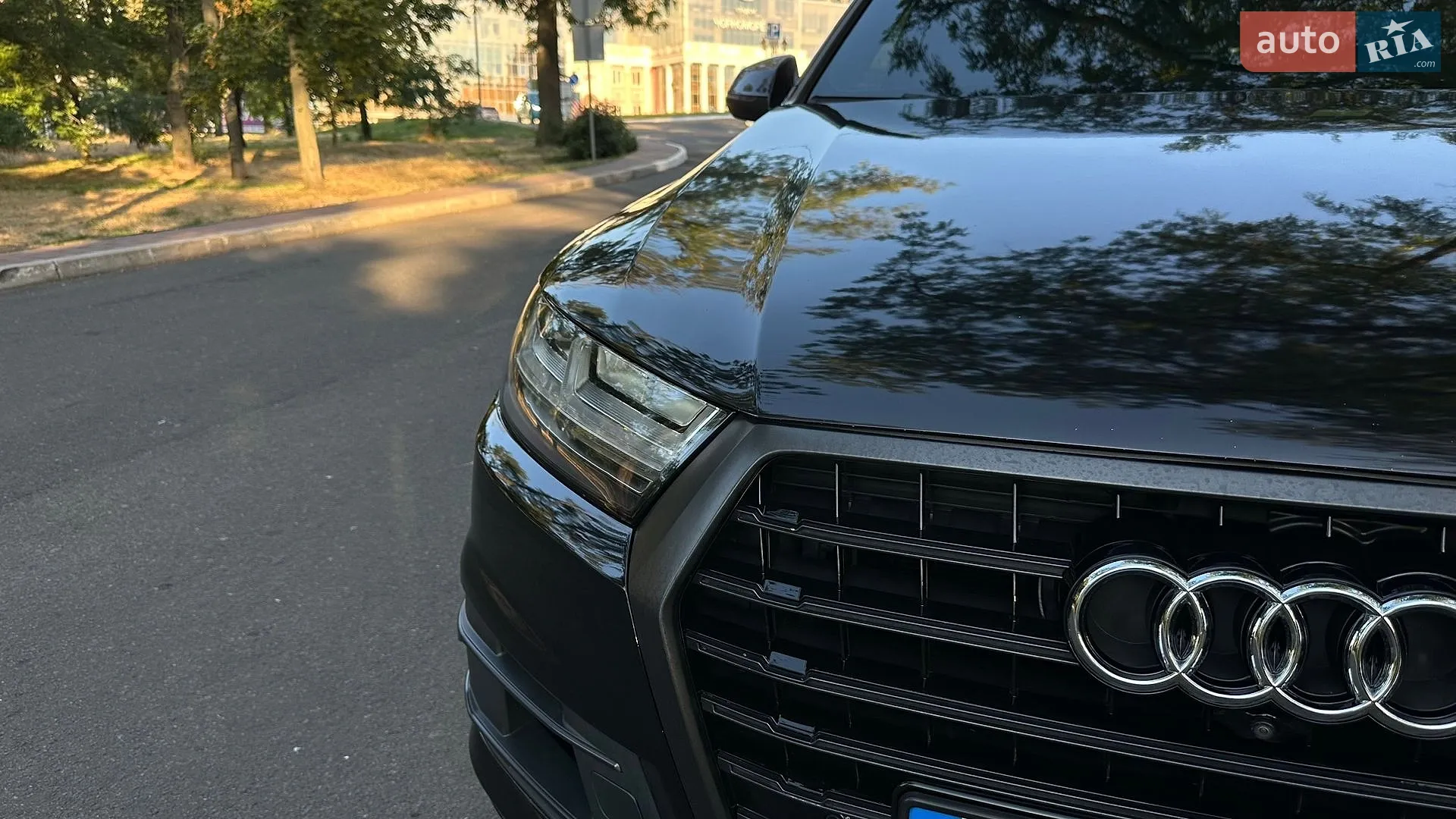 Audi Q7 2016 — 1