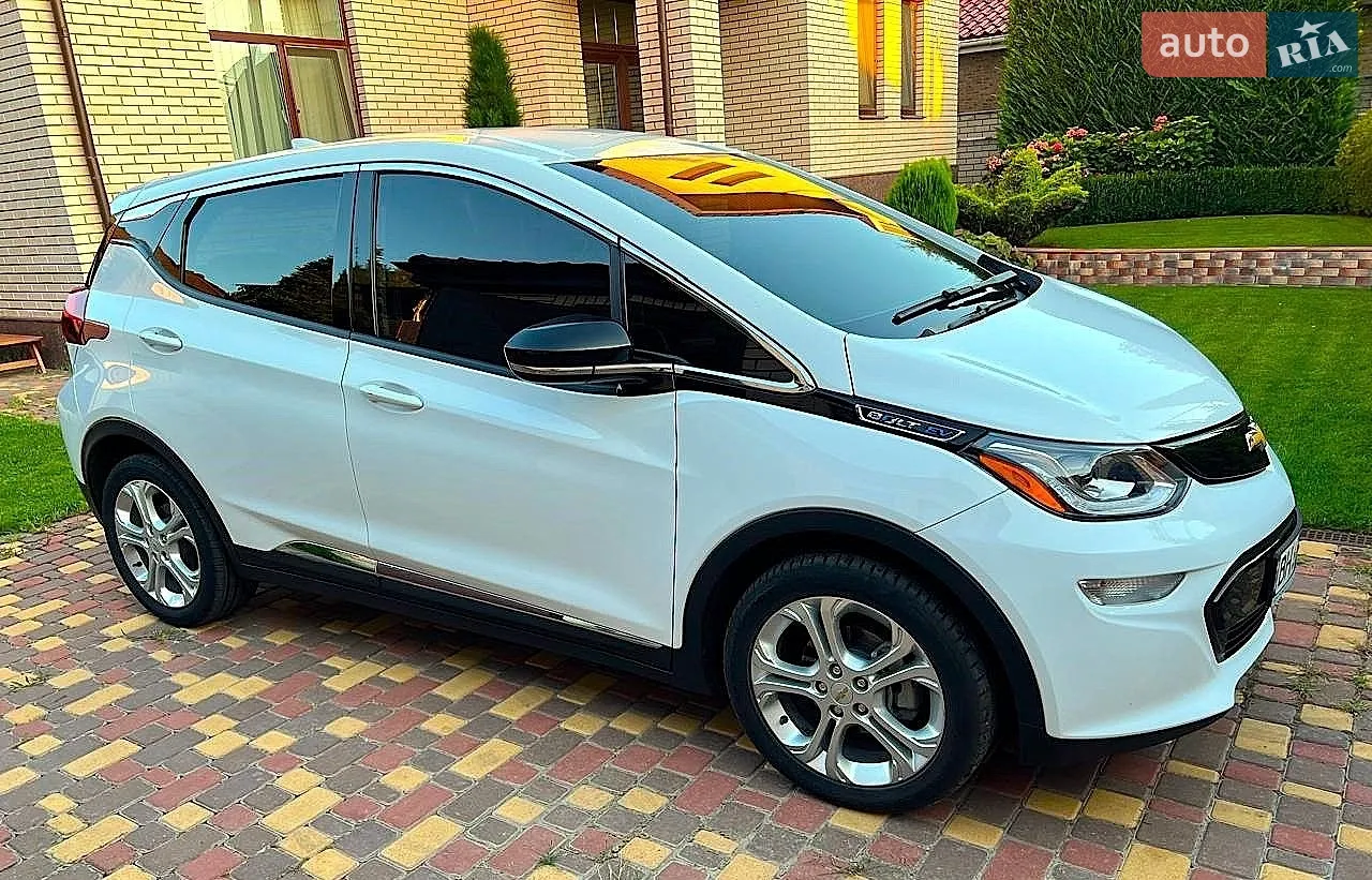 Chevrolet Bolt EV 2019 — 1