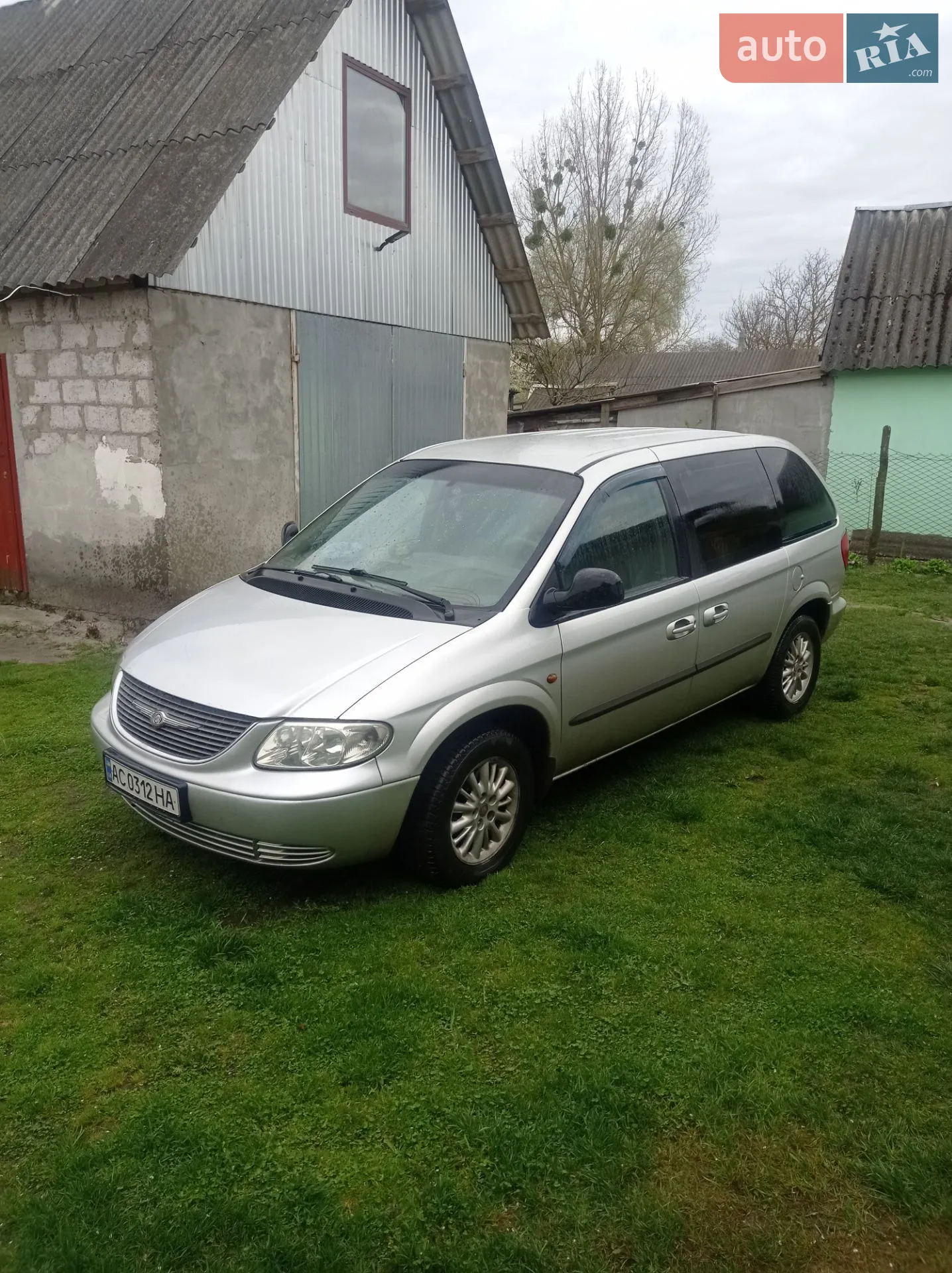 Dodge Ram Van 2002 — 1