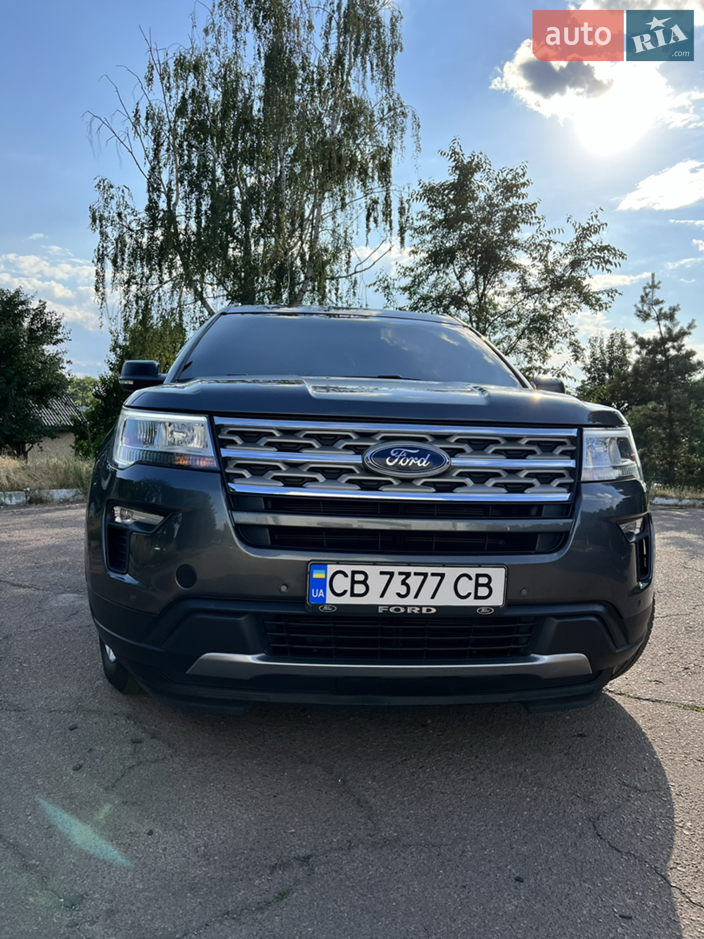 Ford Explorer 2018 — 1