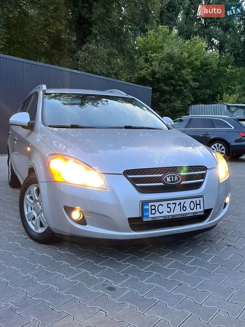 Kia Ceed 2009 — 1