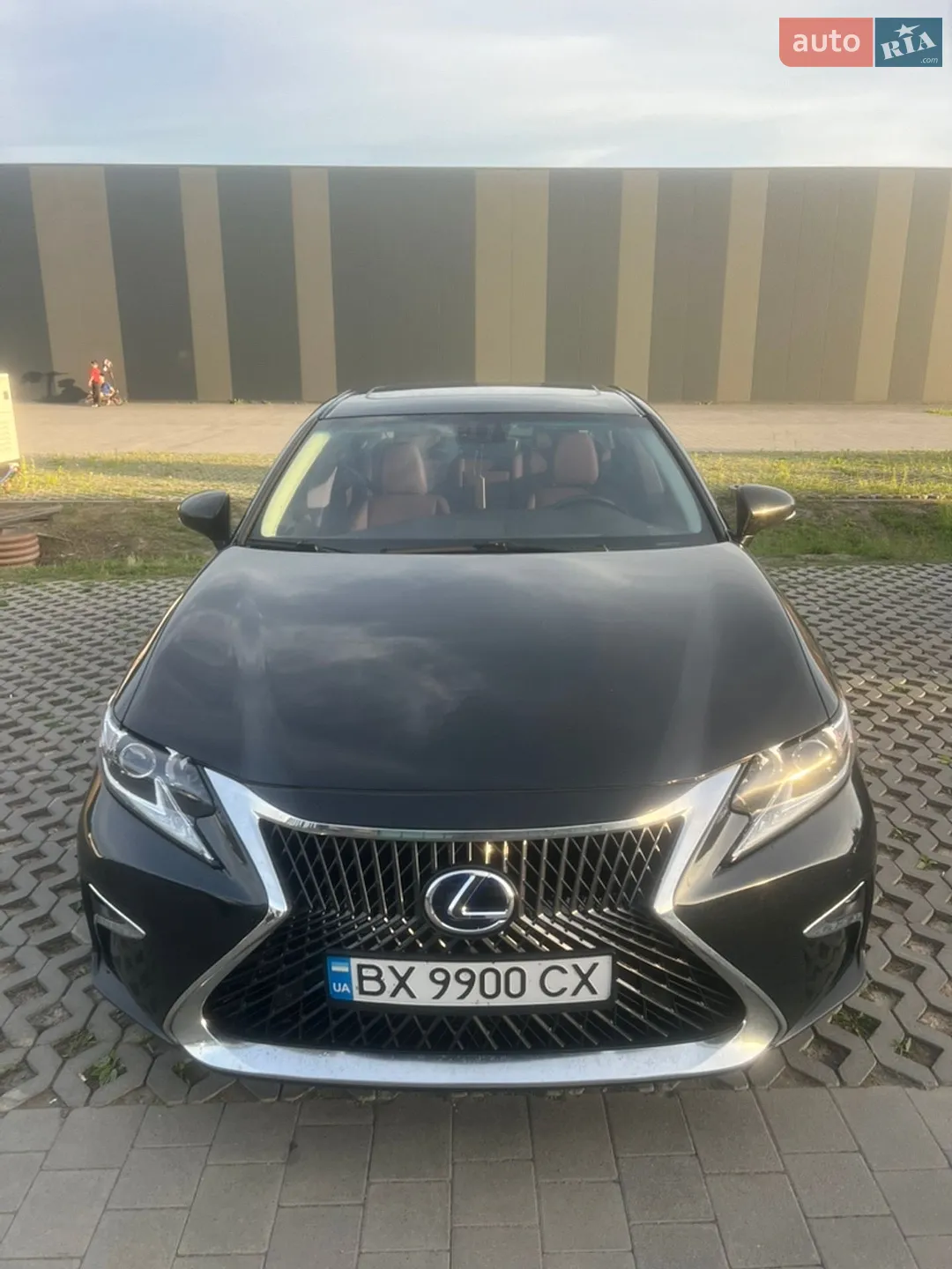 Lexus ES, 2017