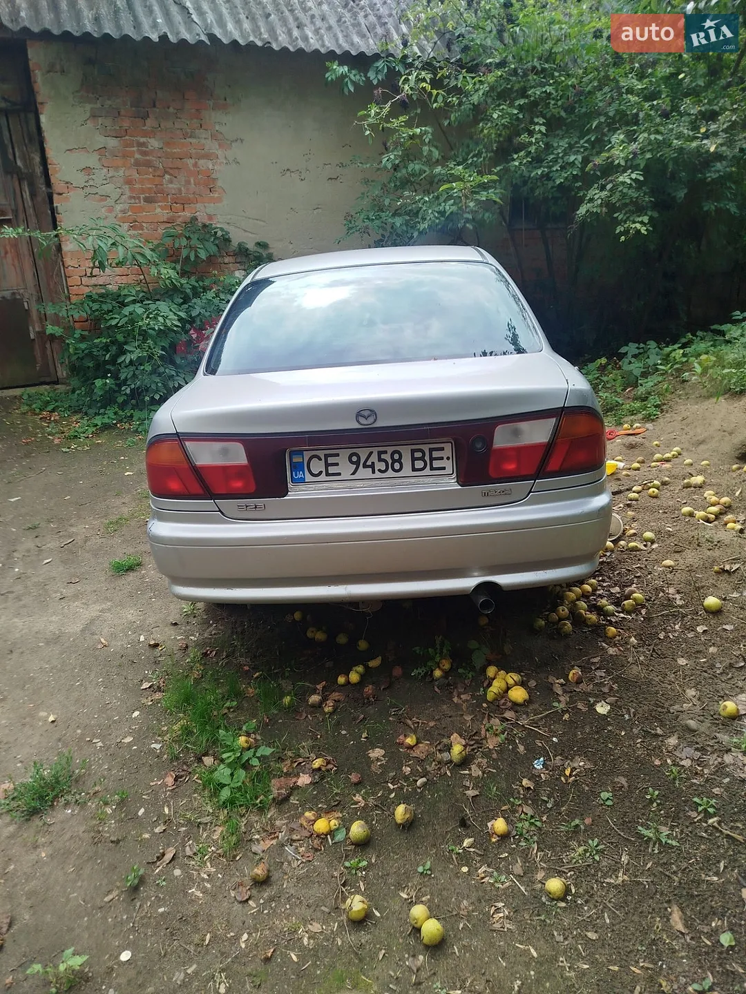 Mazda 323 1998 — 1