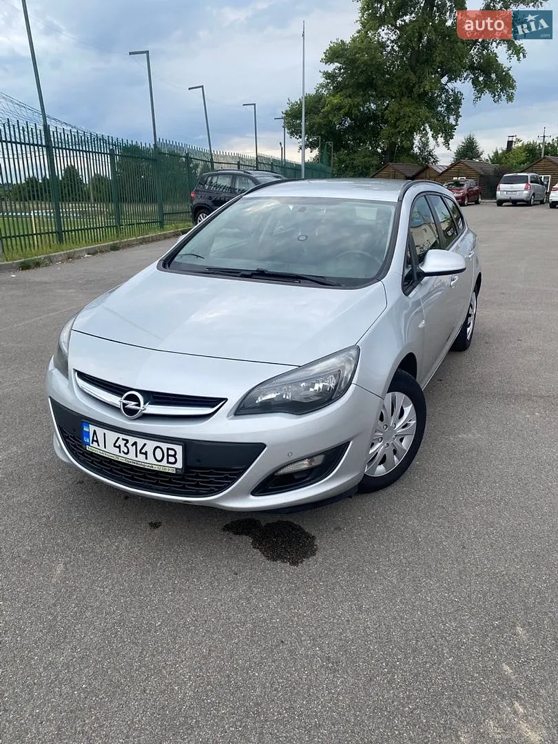Opel Astra 2013 — 1