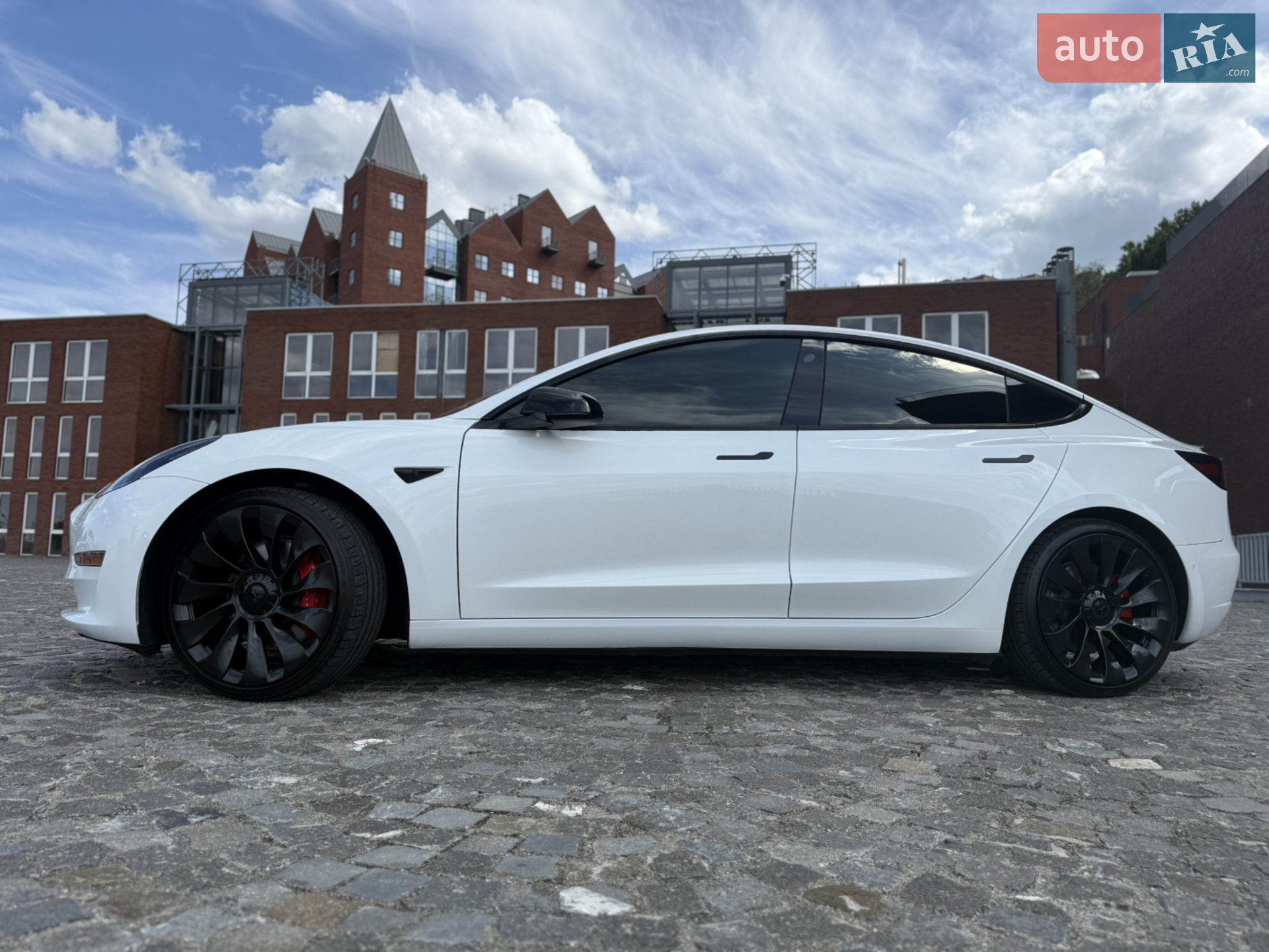 Tesla Model 3 2021 — 1