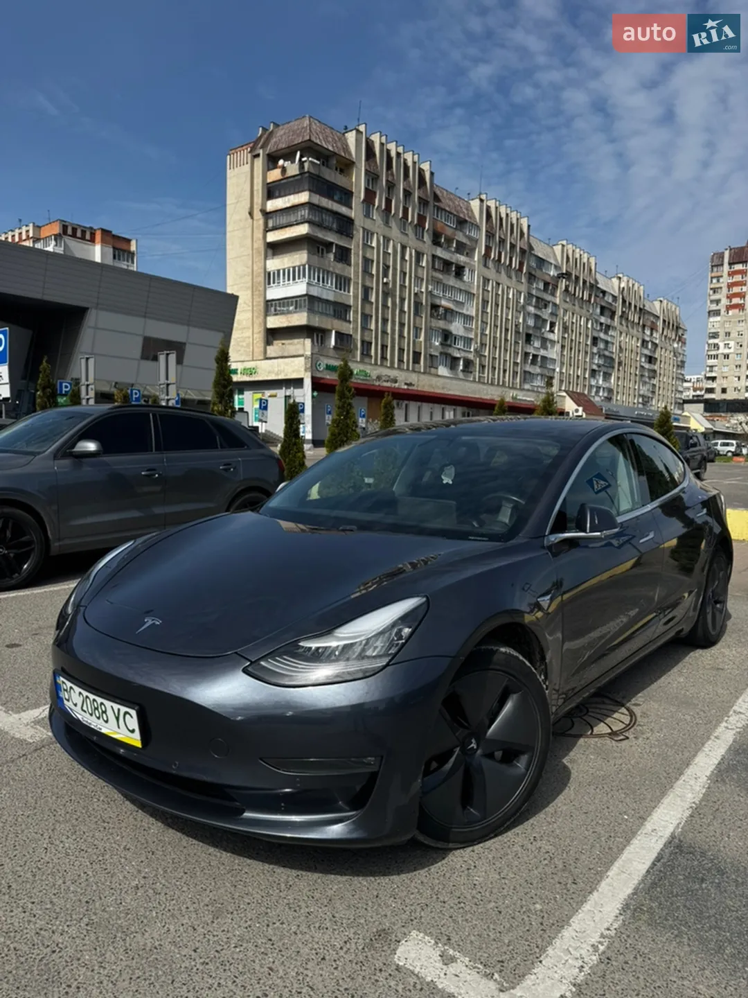 Tesla Model 3 2019 — 1