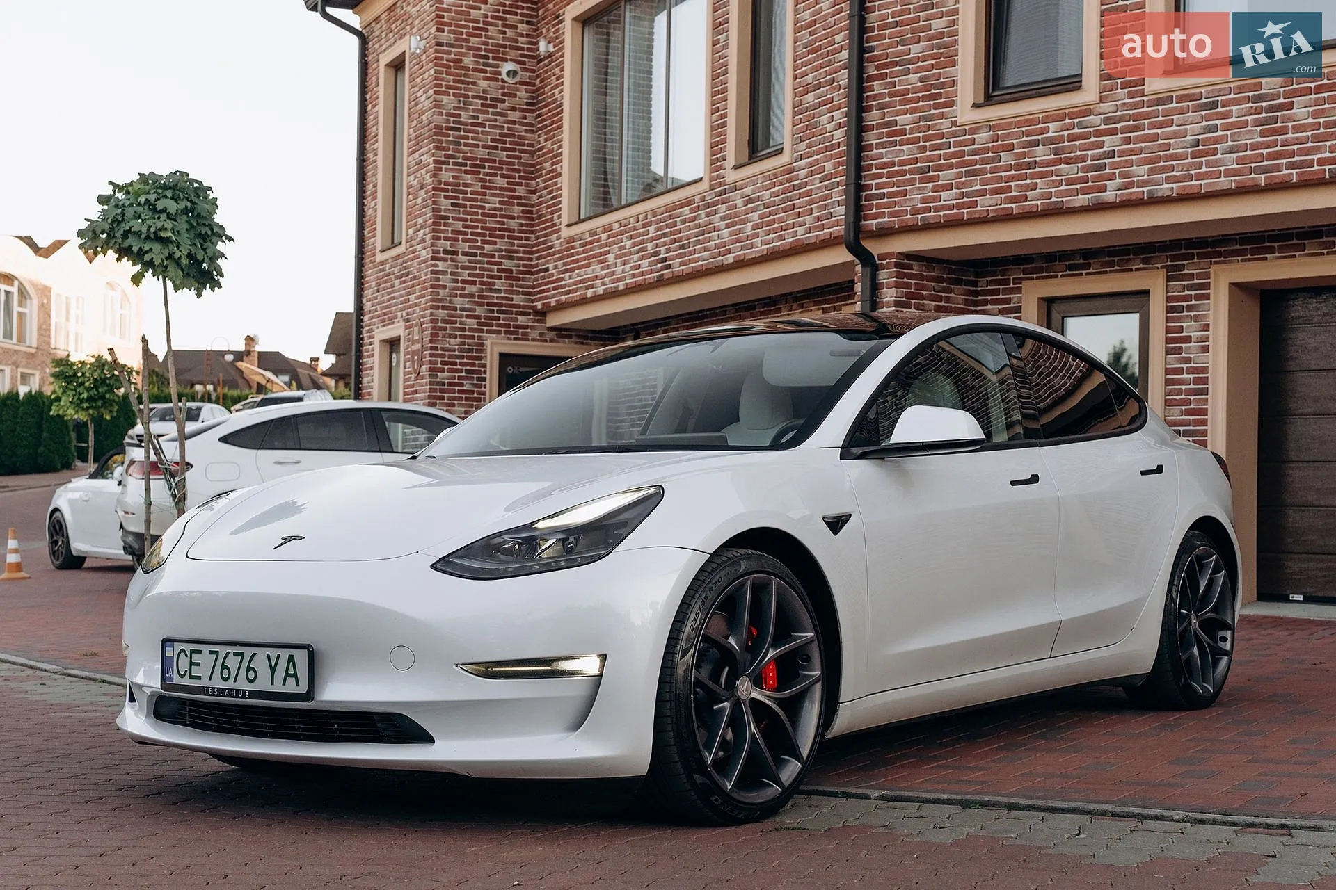 Tesla Model 3 2023 — 1