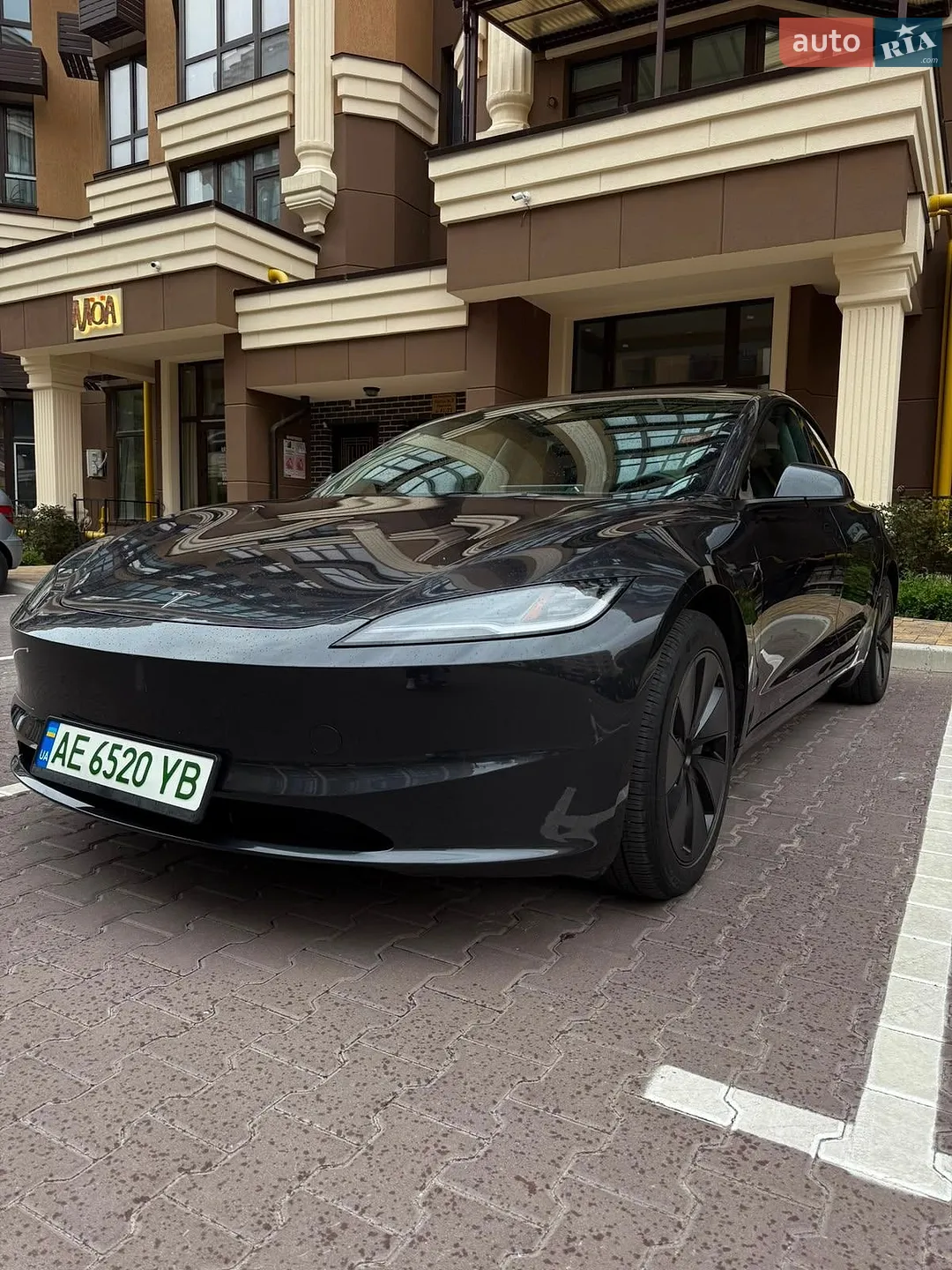 Tesla Model 3, 2024