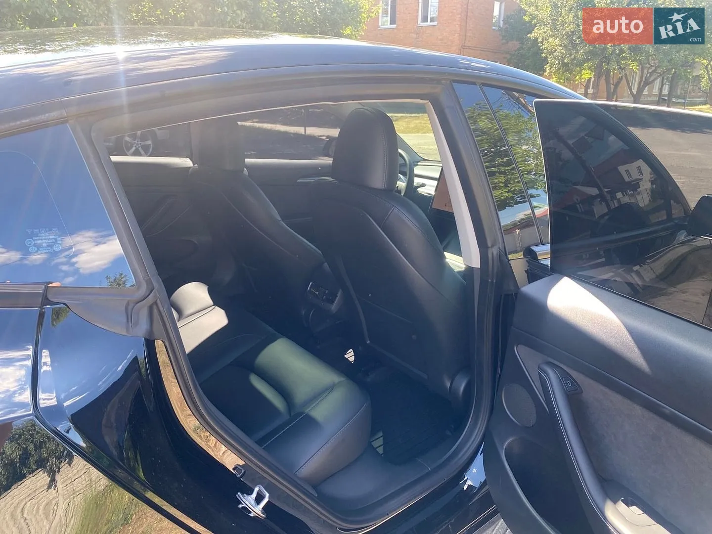 Tesla Model 3 2023 — 1
