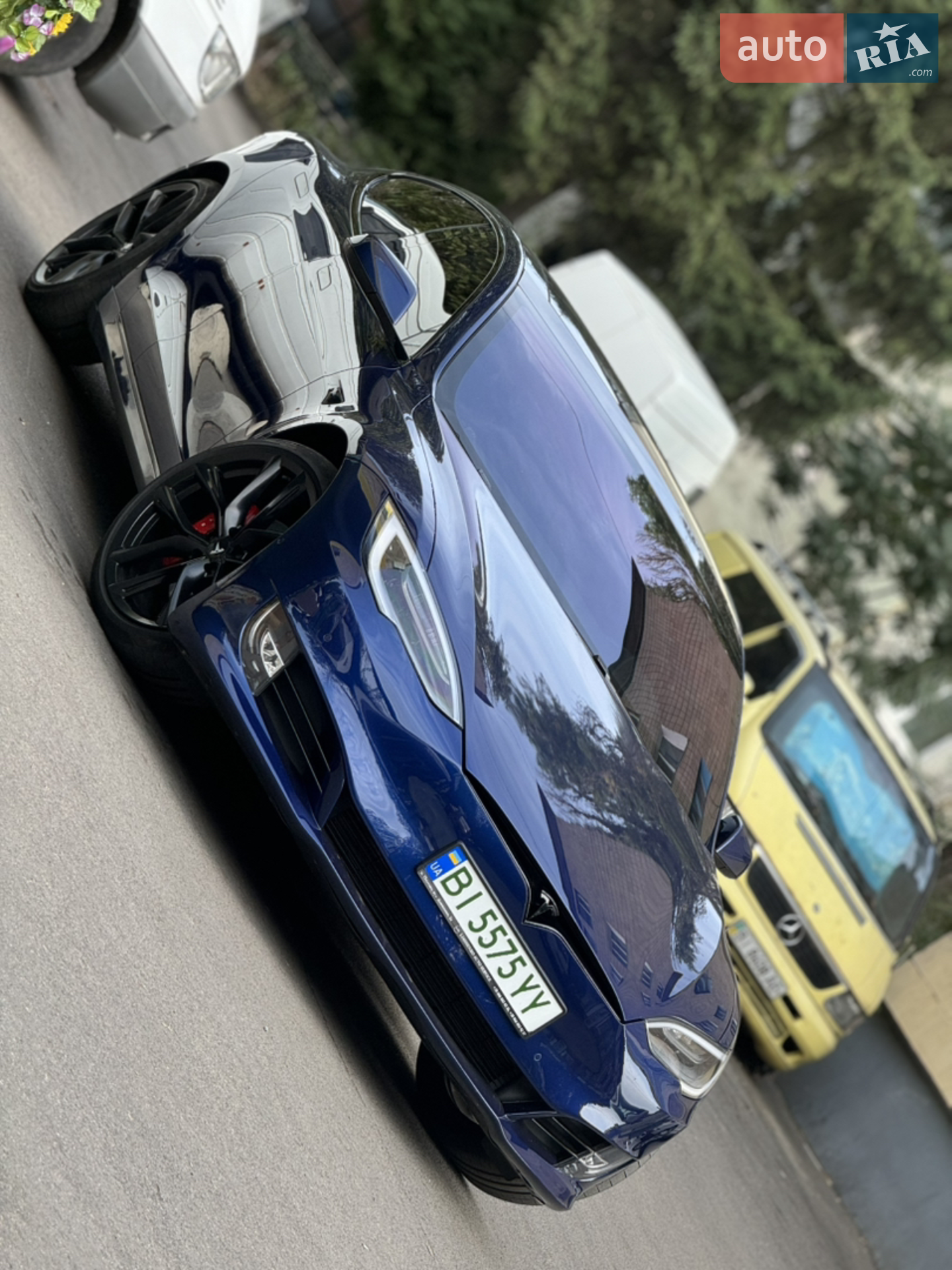 Tesla Model S 2018 — 1
