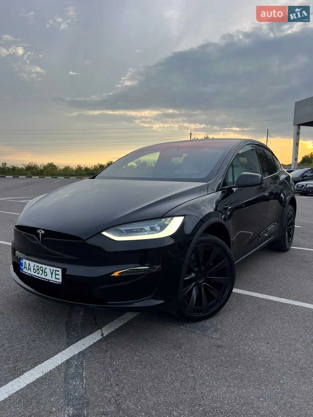 Tesla Model X, 2022