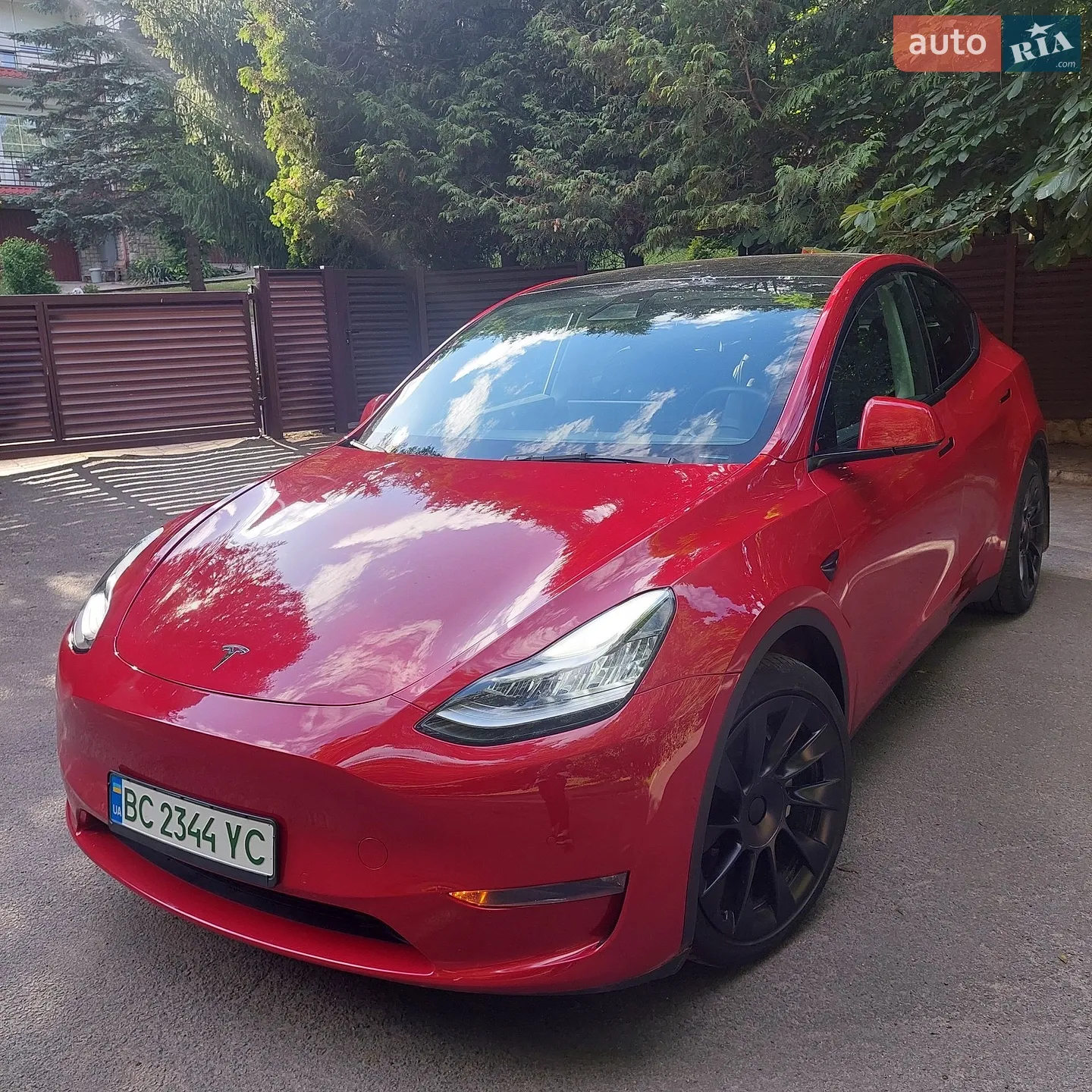 Tesla Model Y, 2022