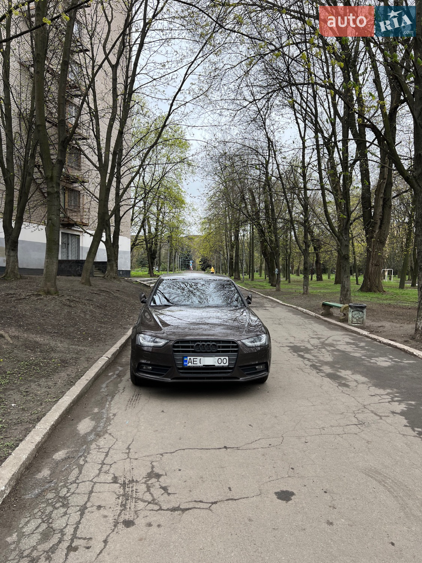 Audi A4 2012 — 1