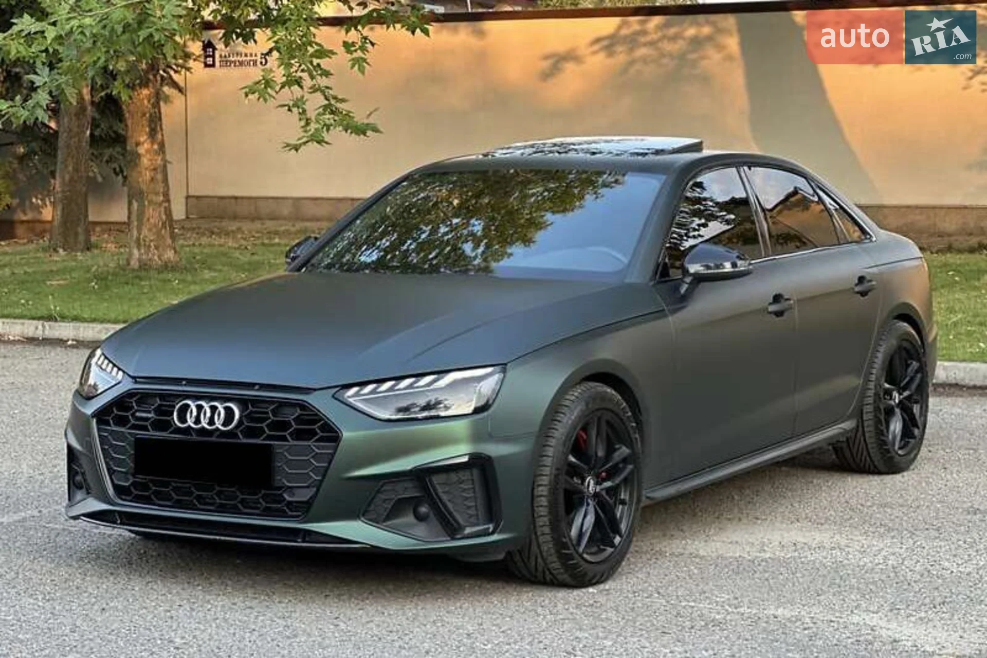 Audi A4 2020 — 1