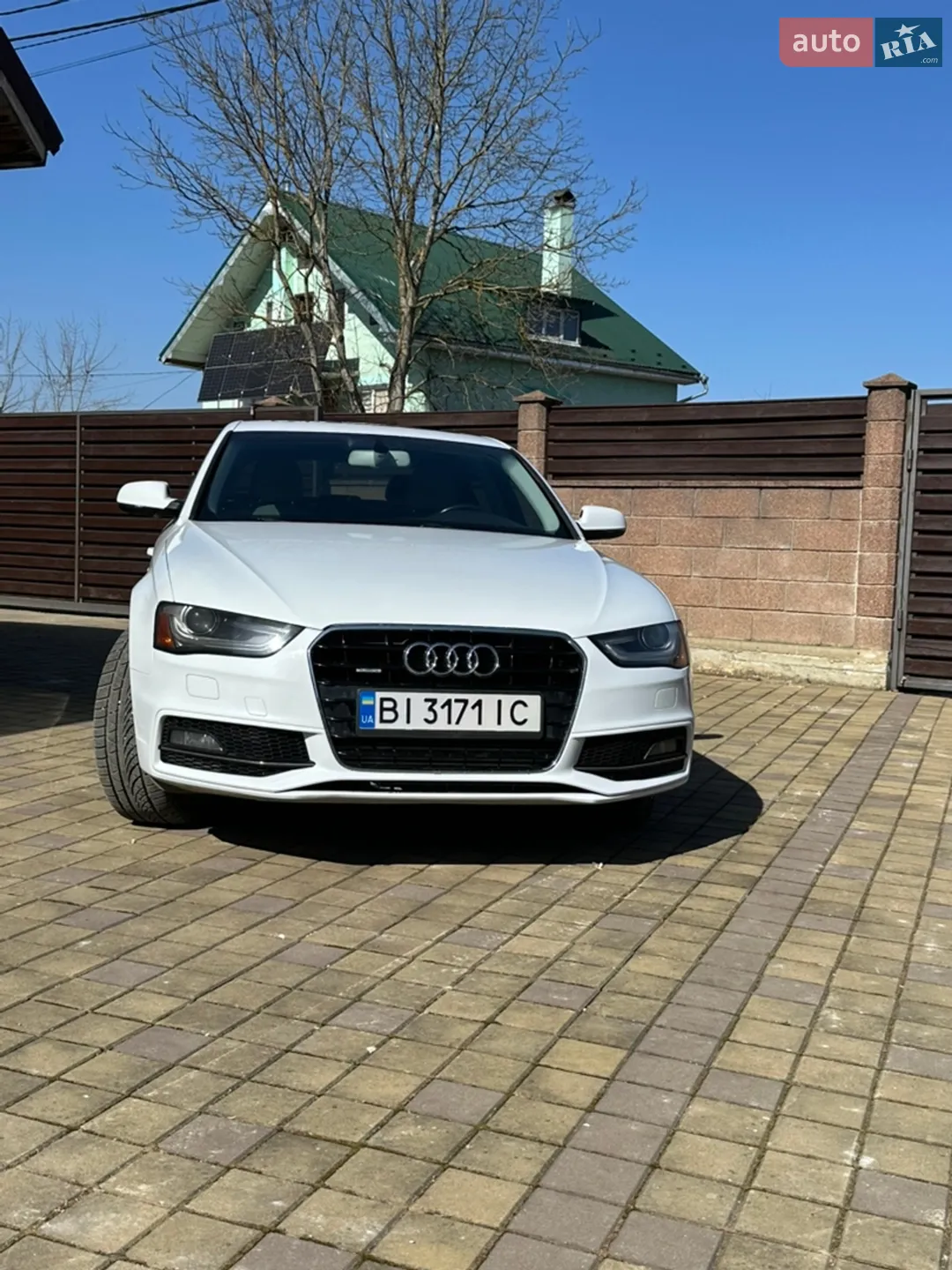 Audi A4 2014 — 1