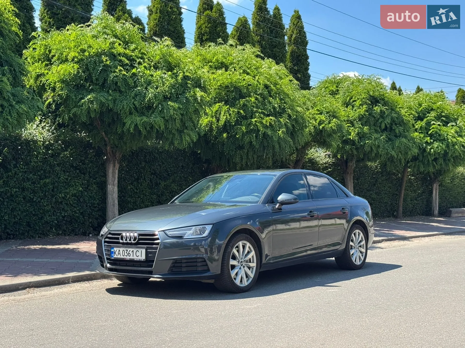 Audi A4 2017 — 1