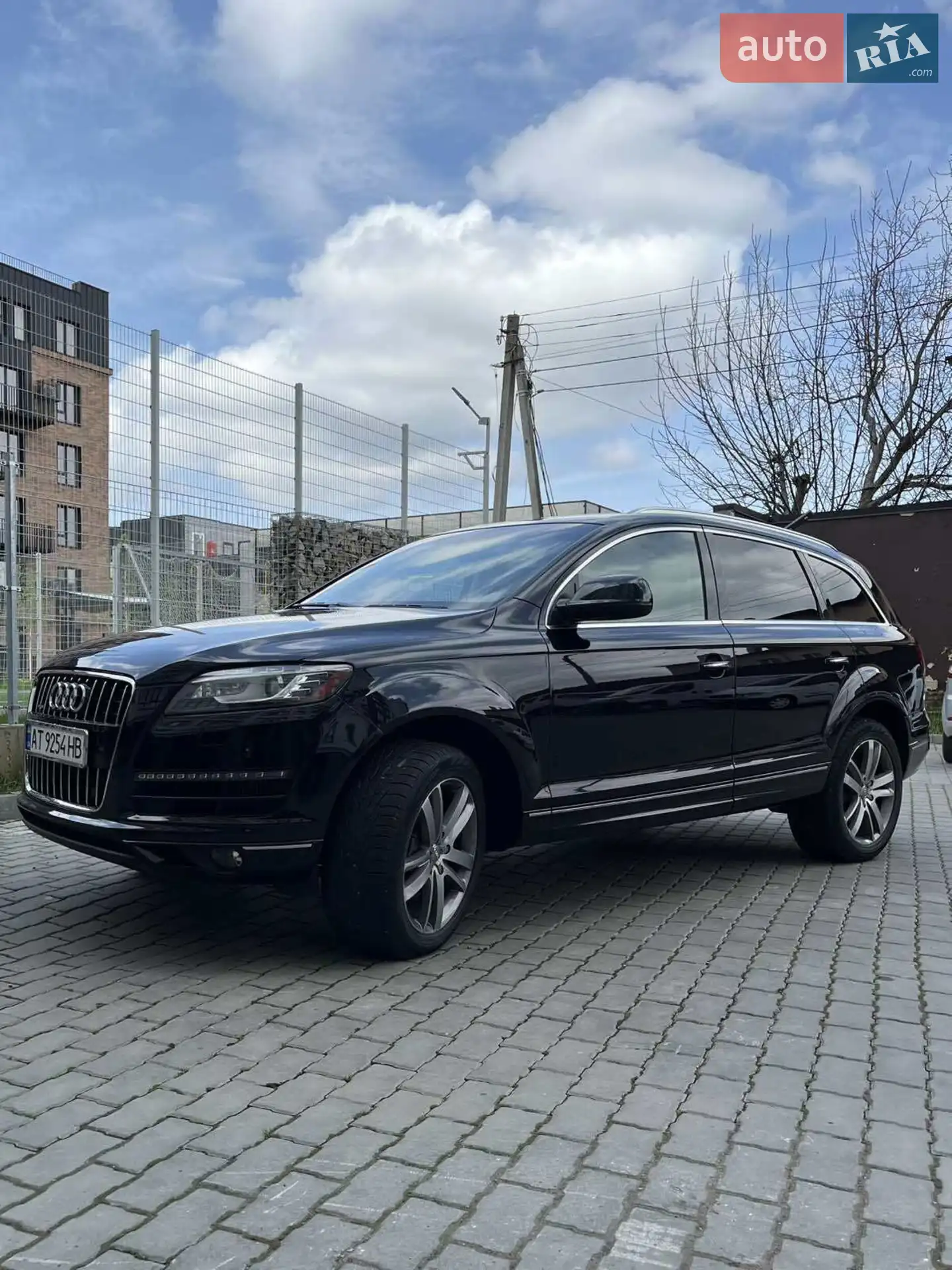 Audi Q7 2012 — 1
