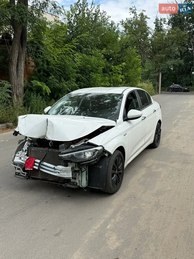 Fiat Tipo 2019 — 1