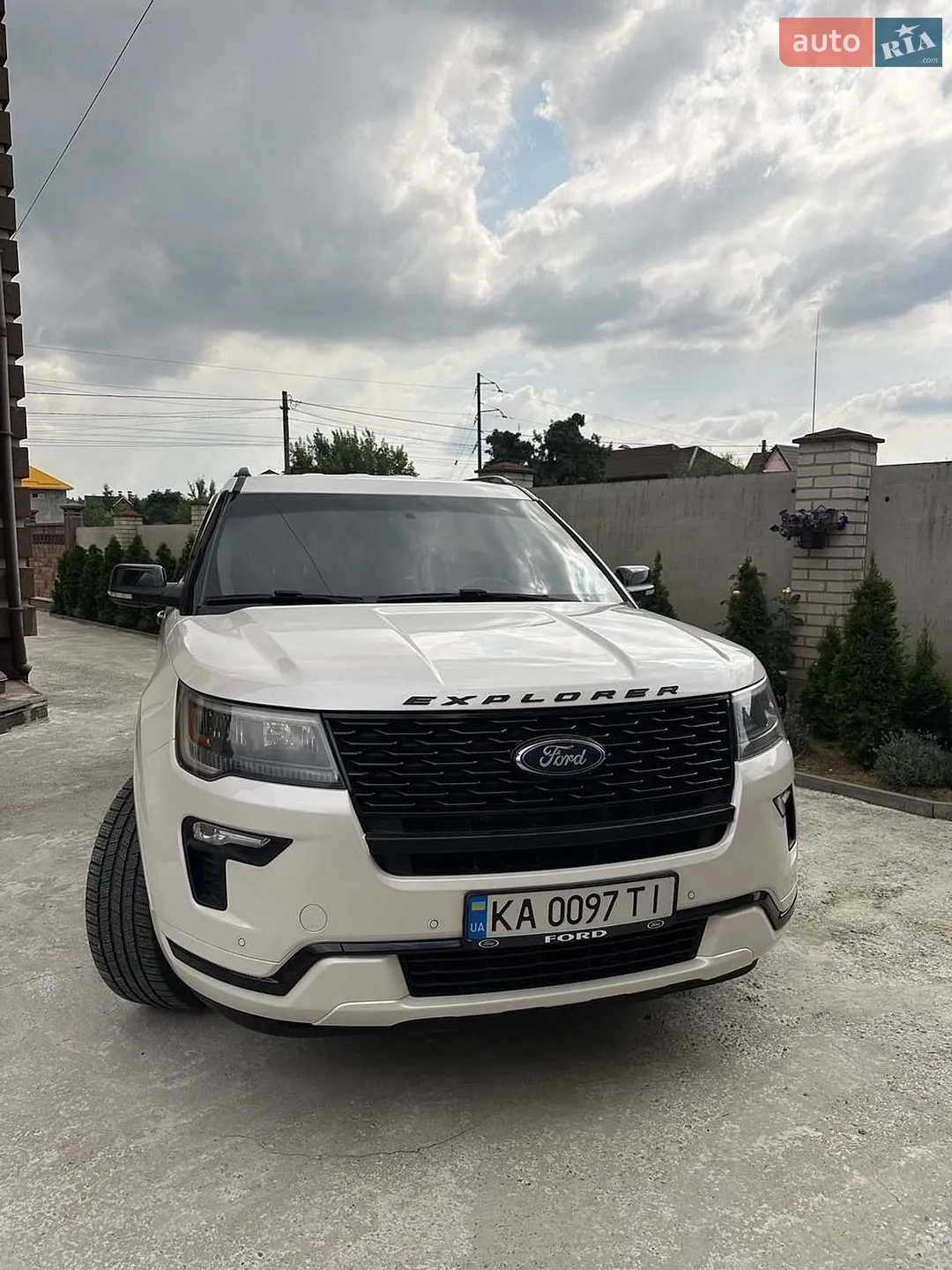 Ford Explorer 2018 — 1