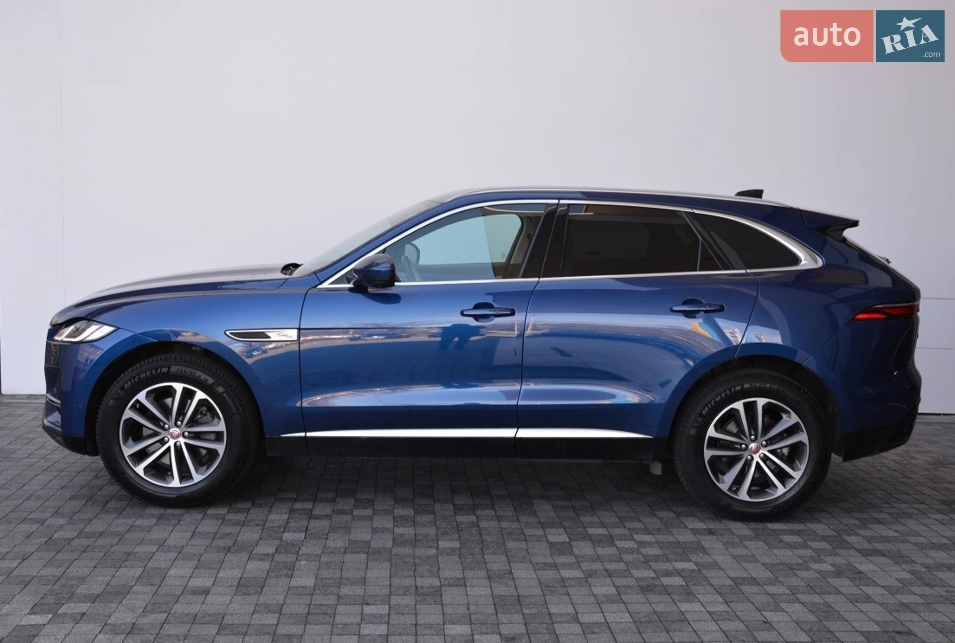 Jaguar F-Pace 2021 — 1