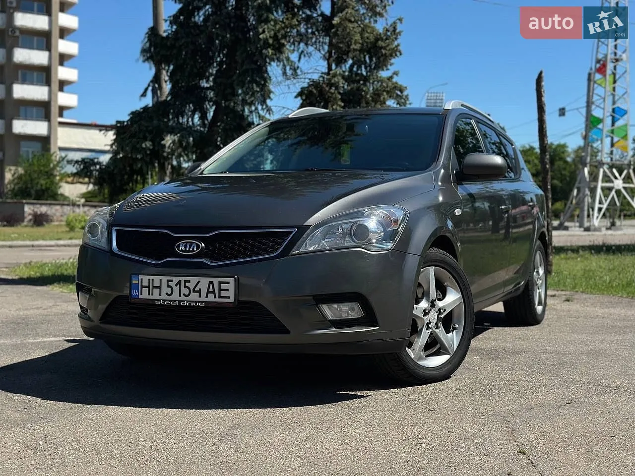 Kia Ceed 2010 — 1