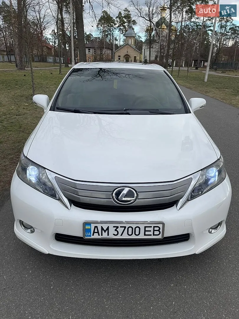 Lexus HS 2009 — 1