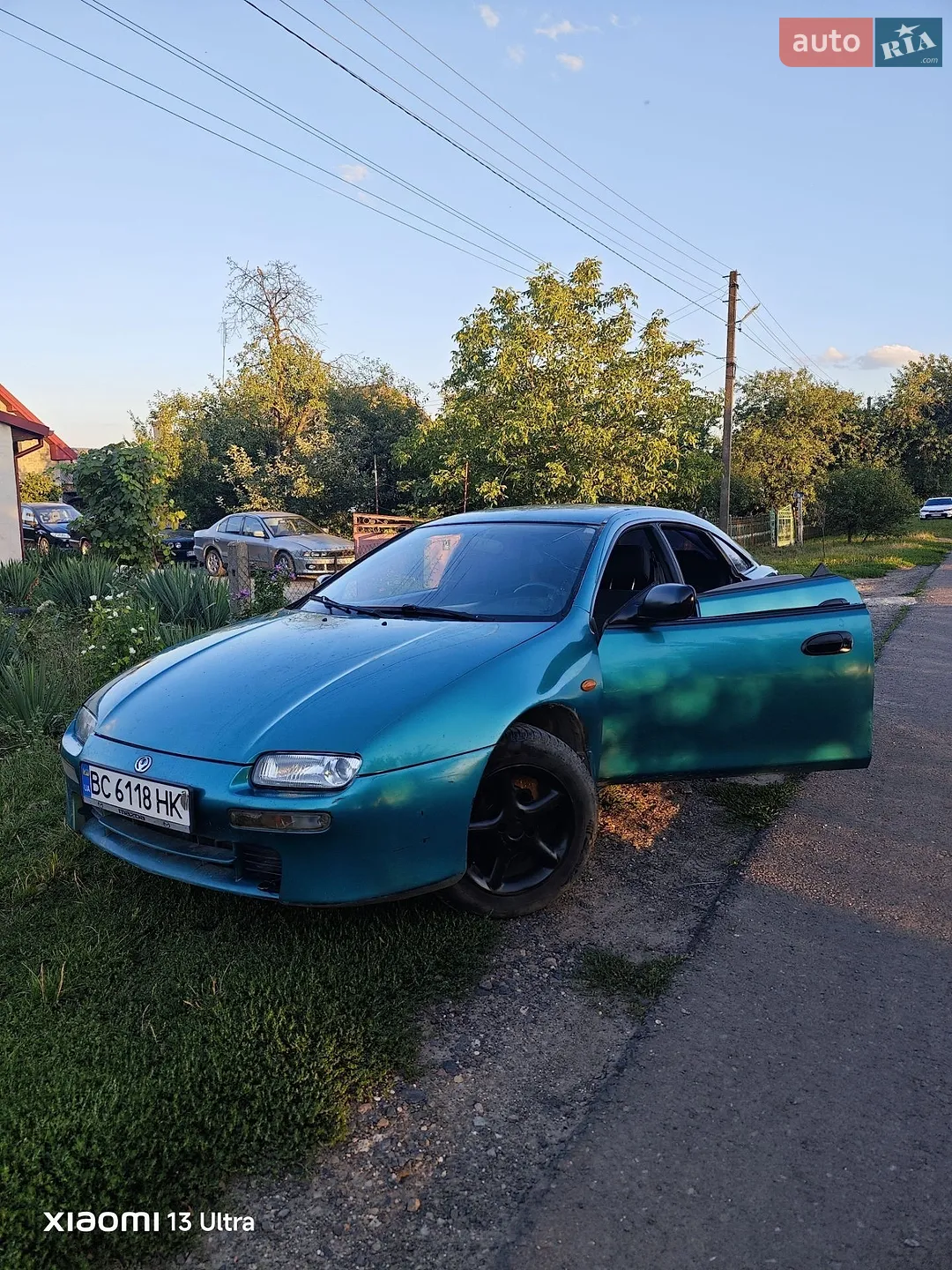 Mazda 323, 1994