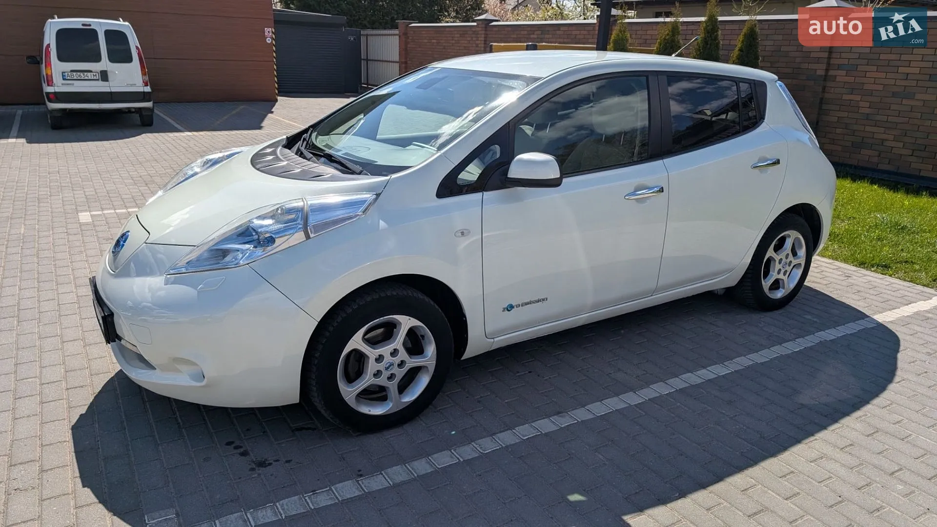 Nissan Leaf 2012 — 1