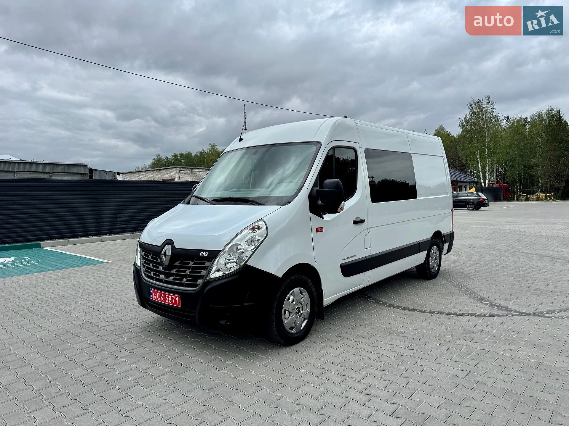 Renault Master 2017 — 1