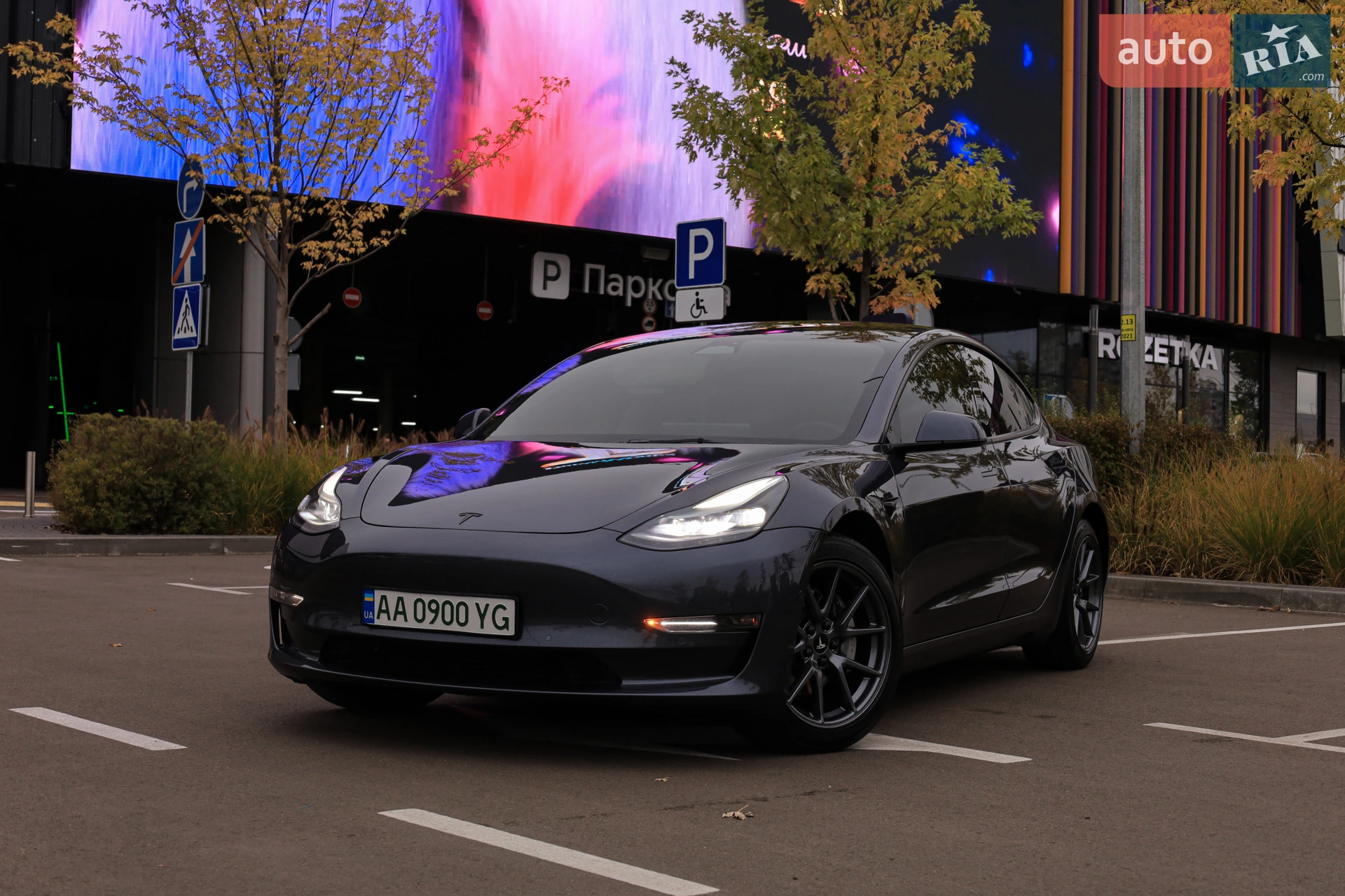 Tesla Model 3 2022 — 1