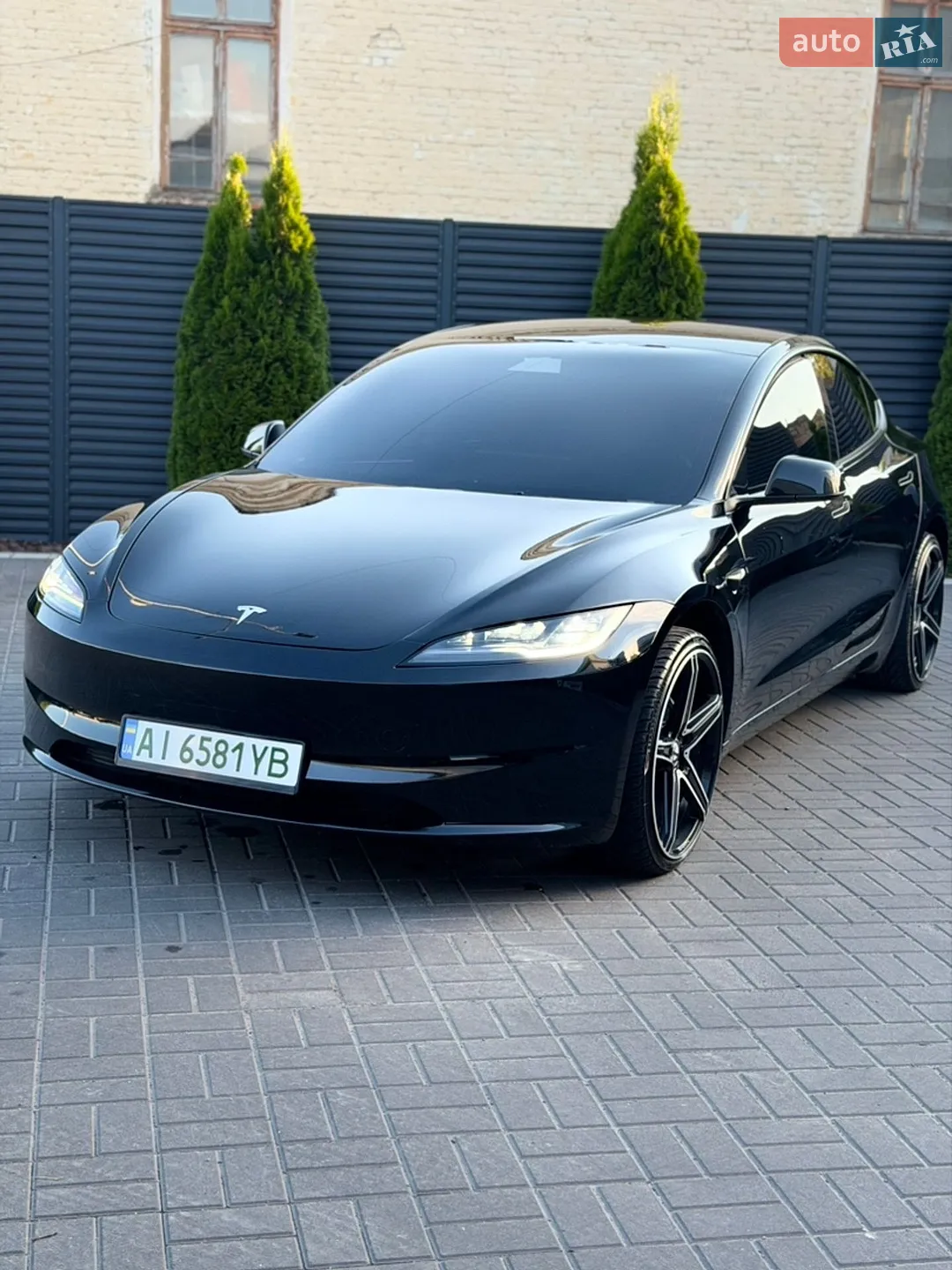 Tesla Model 3 2024 — 1