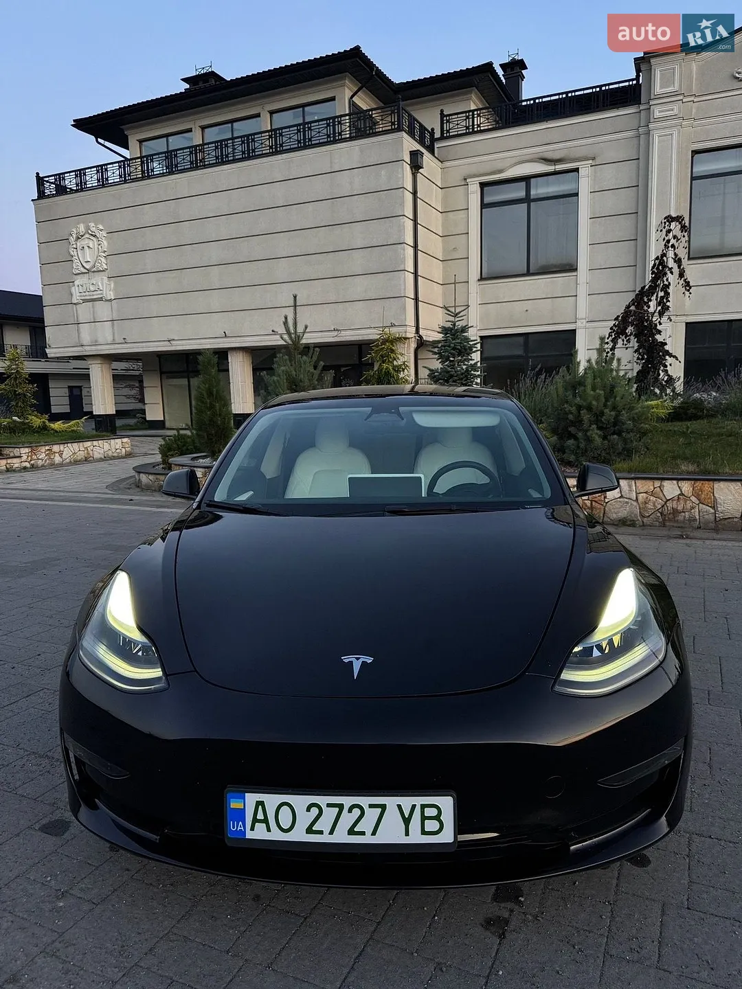 Tesla Model 3 2023 — 1