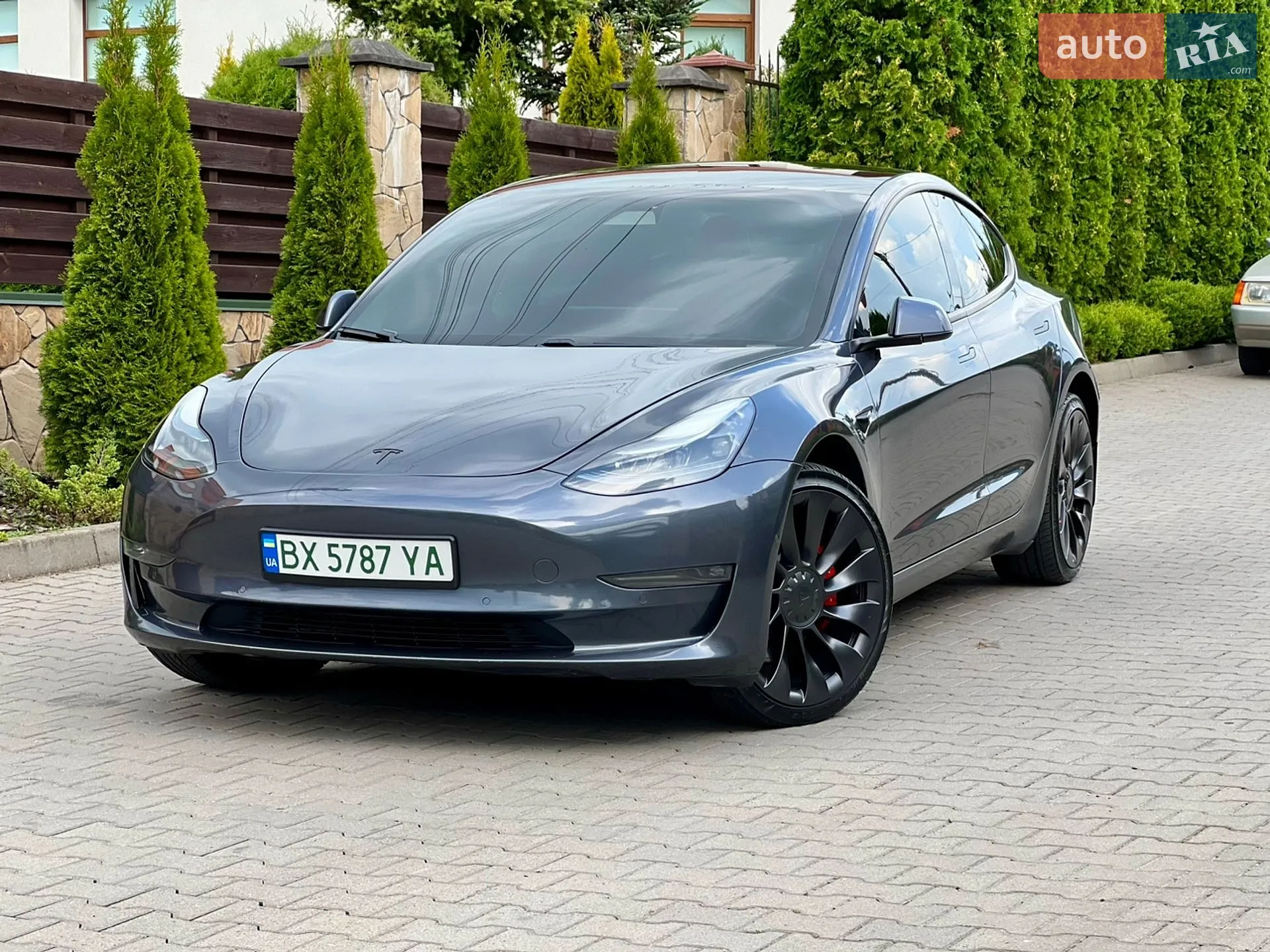 Tesla Model 3, 2021
