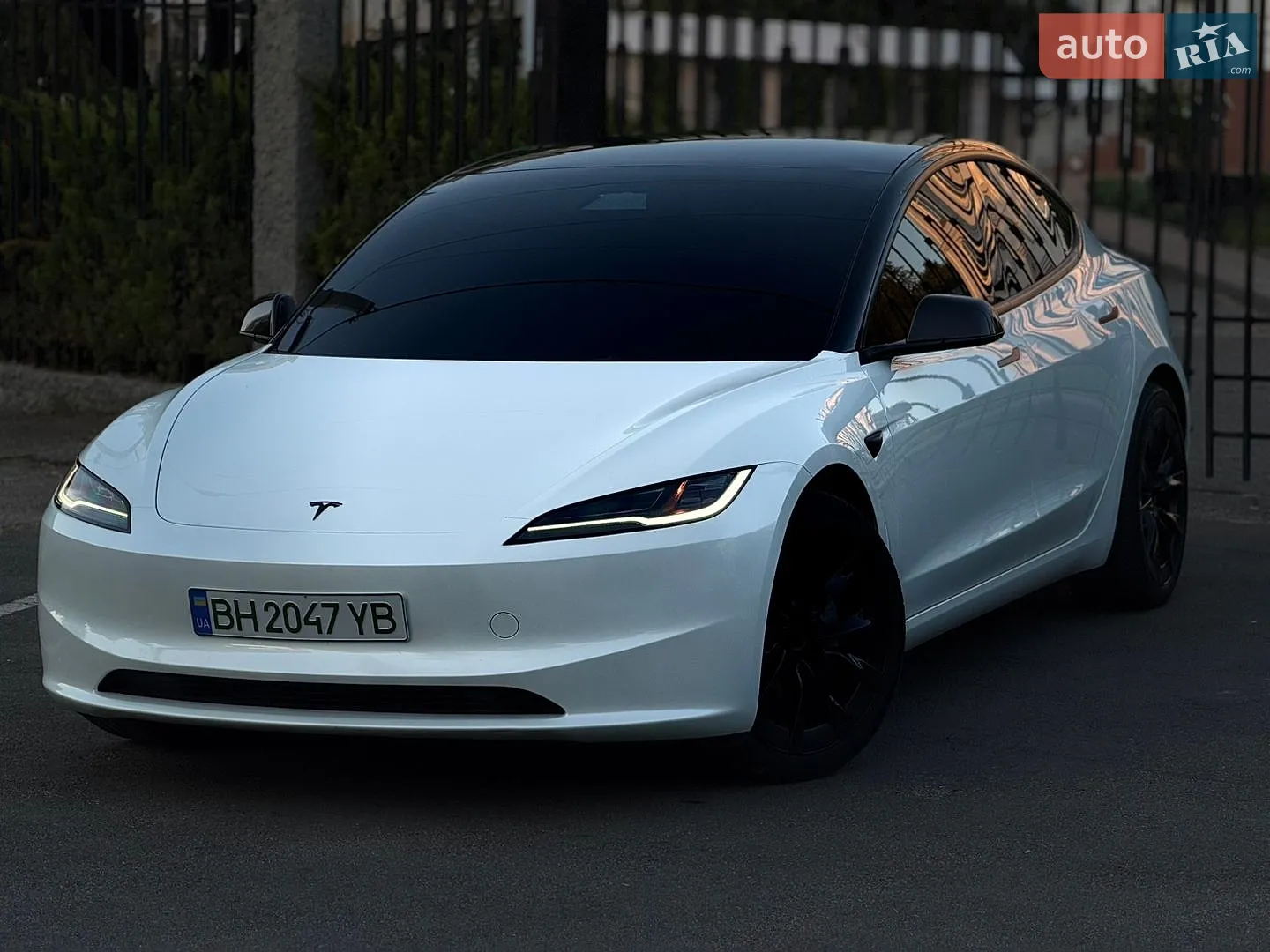 Tesla Model 3 2024 — 1