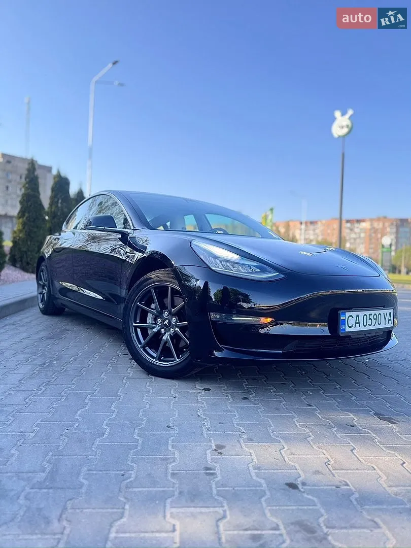 Tesla Model 3 2018 — 1