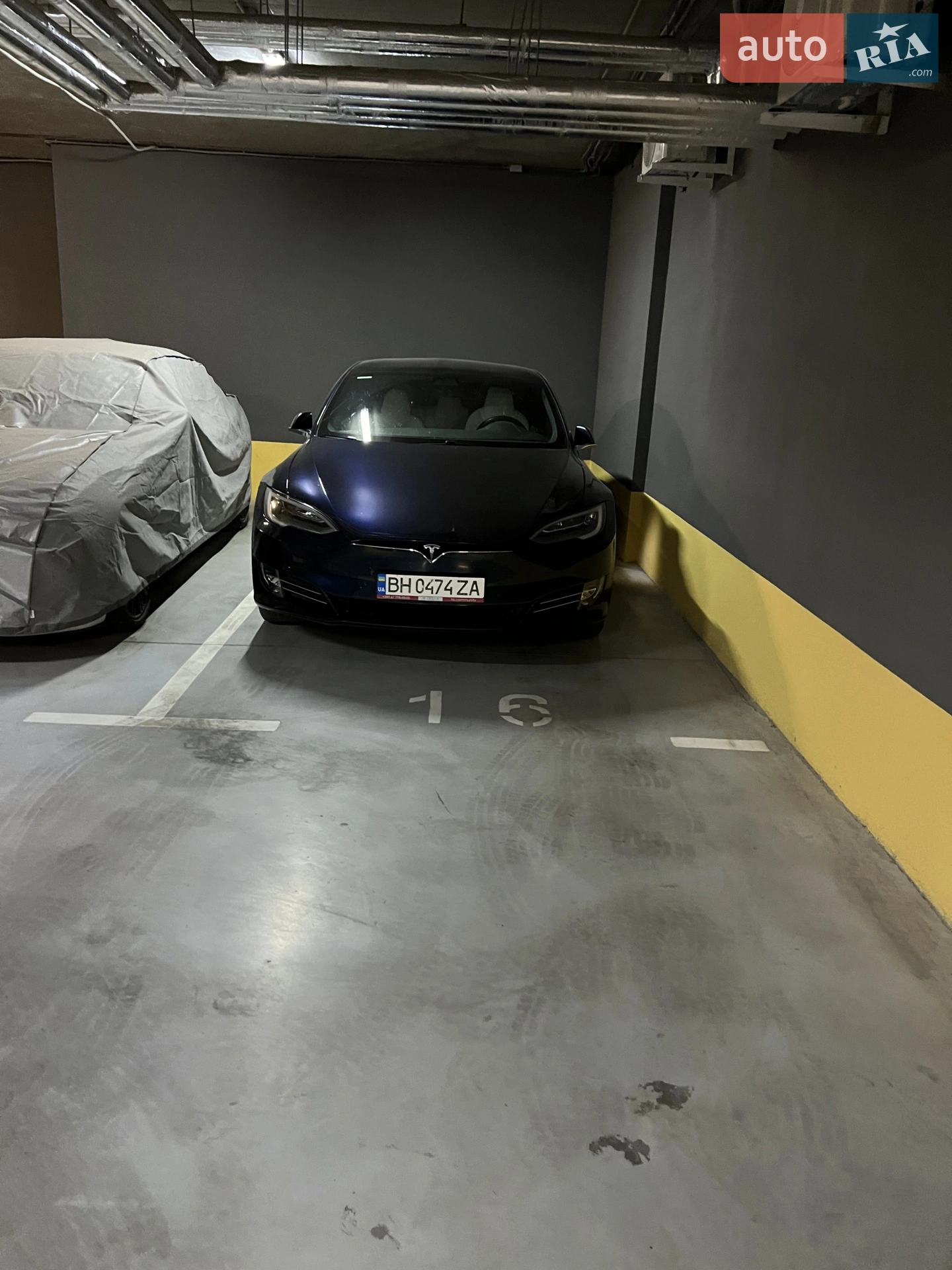 Tesla Model S 2020 — 1