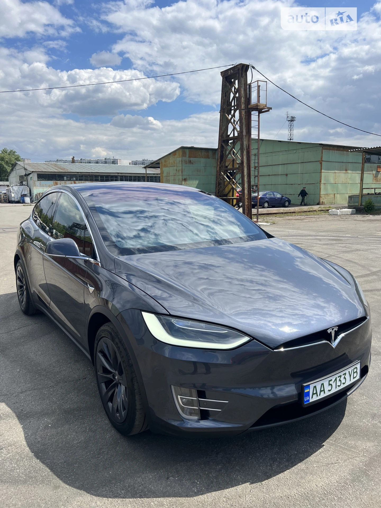 Tesla Model X 2018 — 1