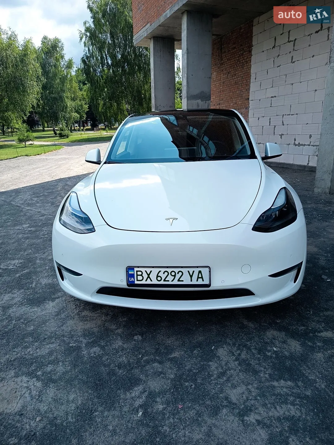 Tesla Model Y, 2022