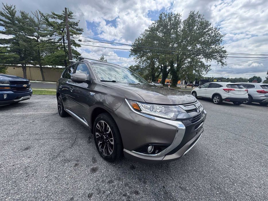Mitsubishi Outlander, 2018