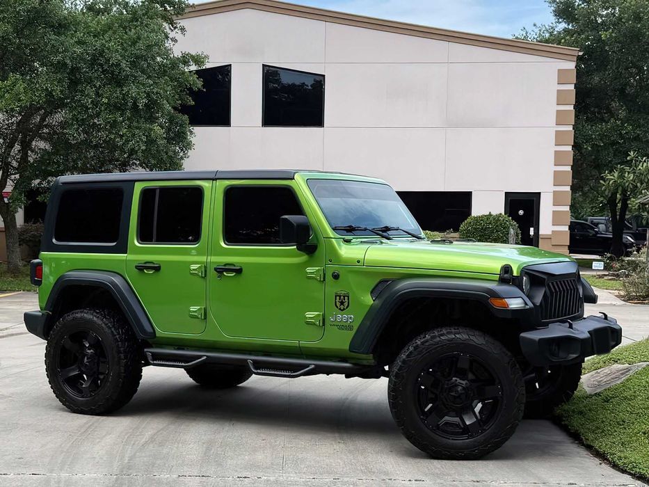 Jeep Wrangler 2018 — 1
