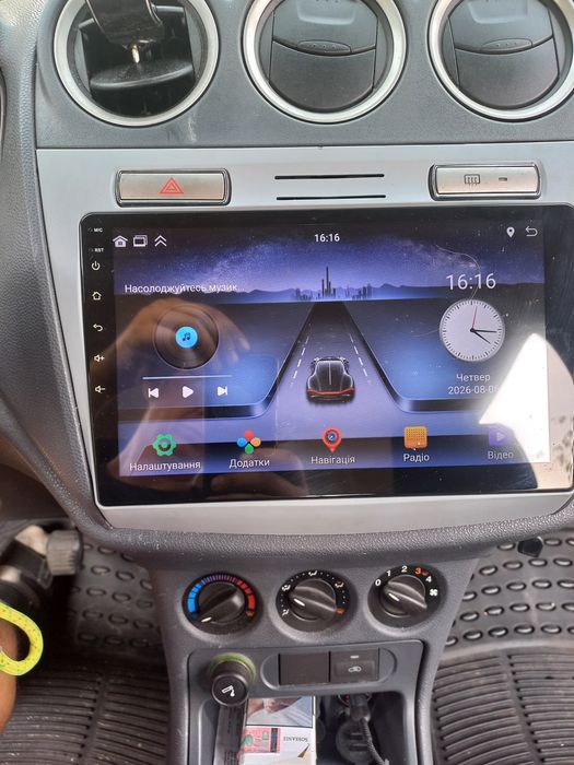 Ford Tourneo Connect, 2011