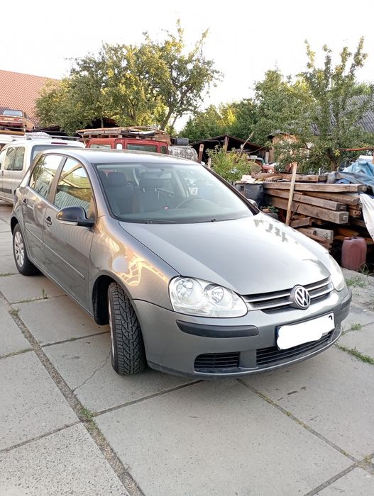Volkswagen Golf, 2005