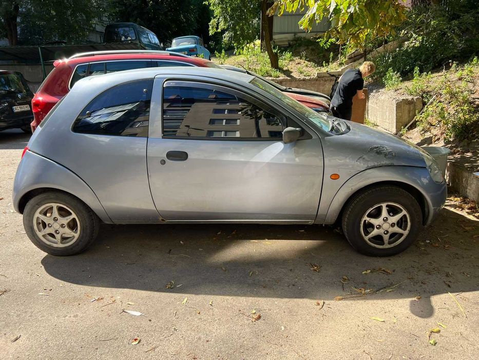 Ford KA 1998 — 1