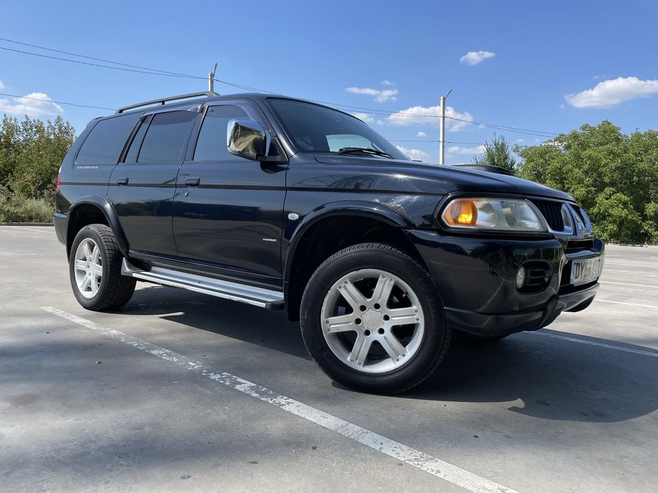 Mitsubishi Shogun 2006 — 1