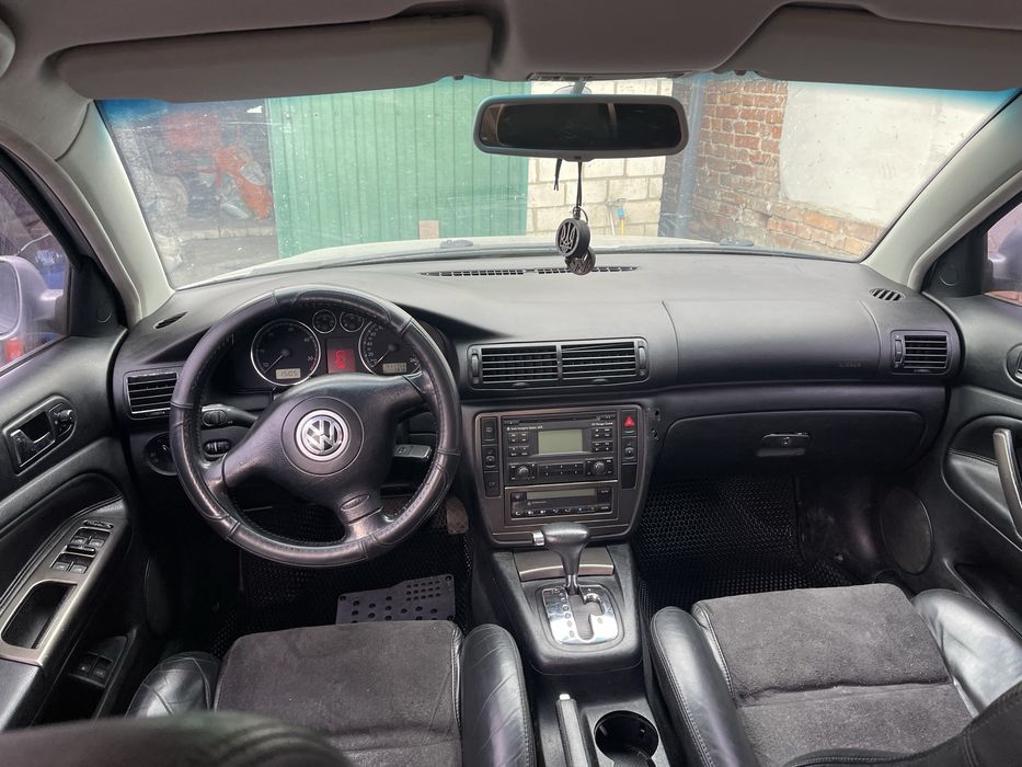 Volkswagen Passat Variant 2002 — 1