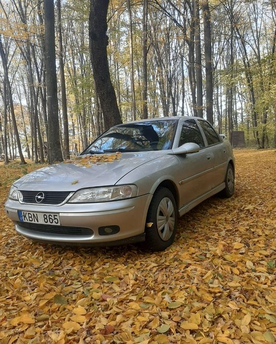 Opel, 2001
